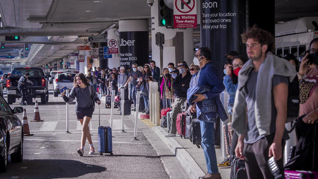 Thanksgiving holiday travel at LAX 