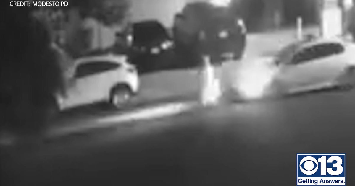 Raw: Modesto hit-and-run involving pedestrian and vehicle caught on camera