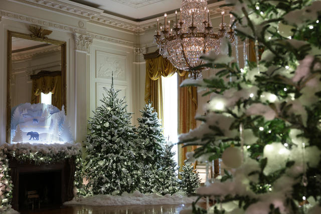 White House holiday decorations embrace 'We the People' theme for 2022