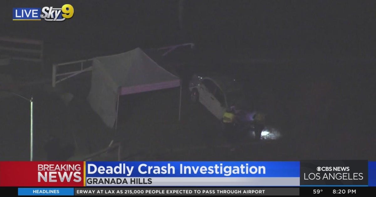 Authorities investigating deadly crash in Granada Hills CBS Los Angeles