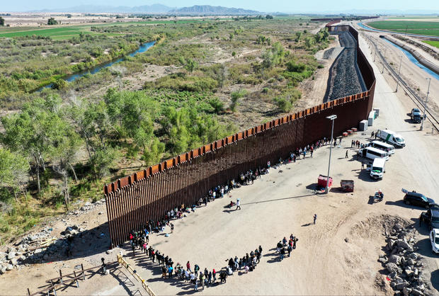Migrant Border Crossings At The Southern Border Continue Despite Title 42 Ruling 