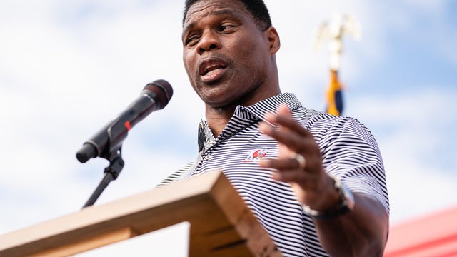 Nikki Haley Joins Herschel Walker On The Campaign Trail In Georgia 
