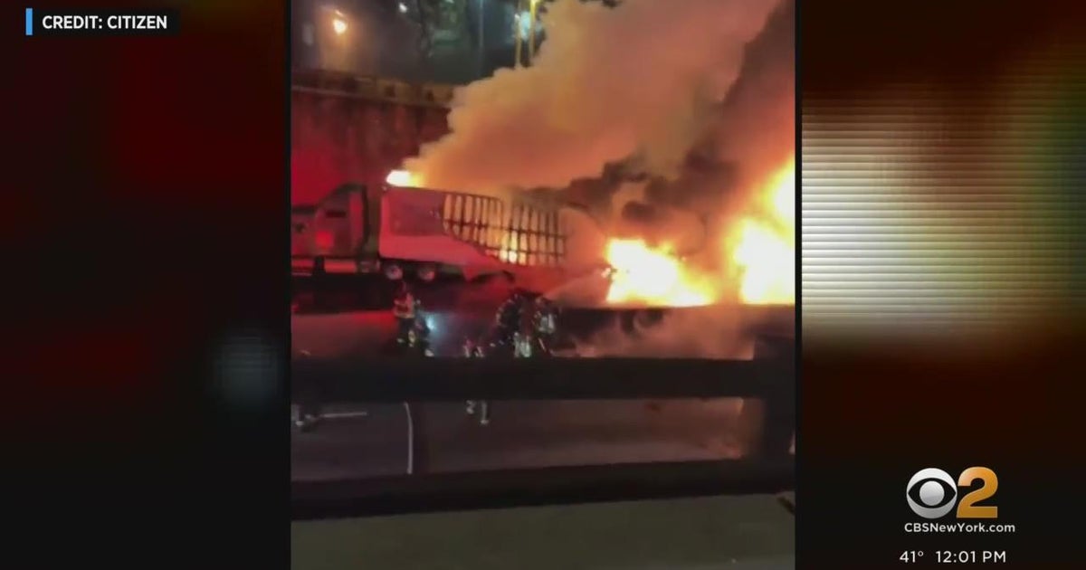 Woman killed in Cross Bronx Expressway crash - CBS New York