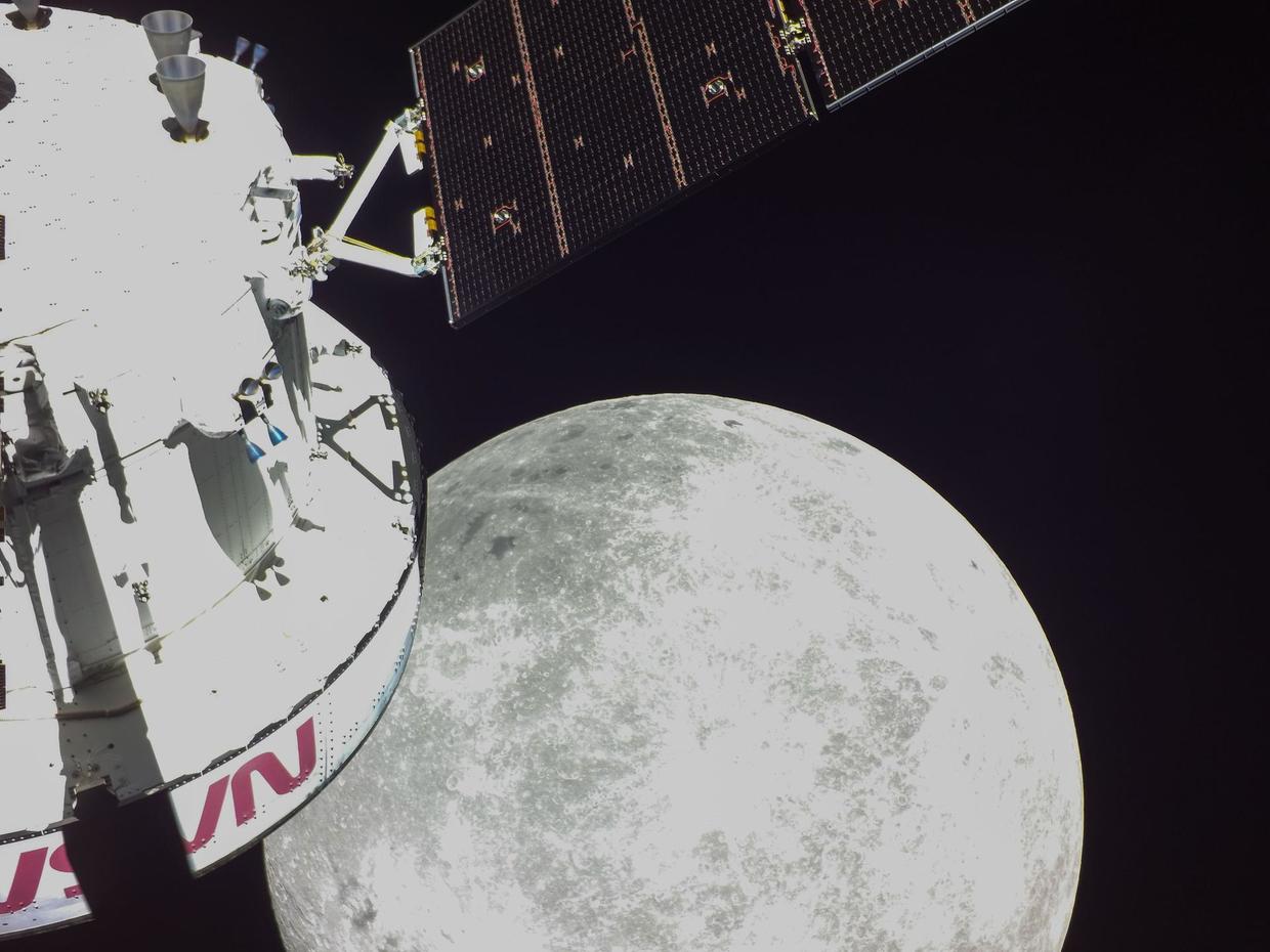 Stunning Photos From NASA's Artemis I Moon Mission