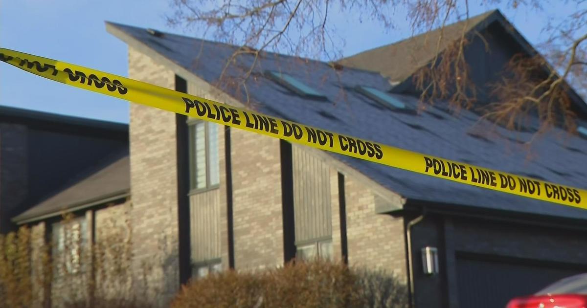 5 people found dead in Buffalo Grove home