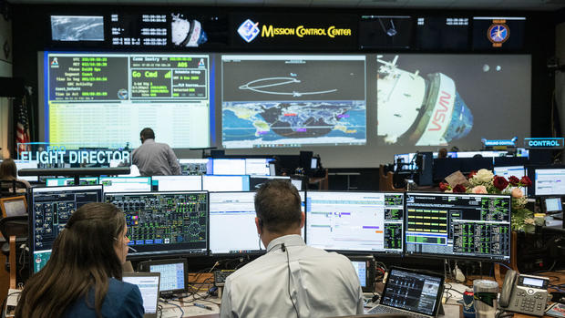 NASA Mission Control during the Artemis I mission 