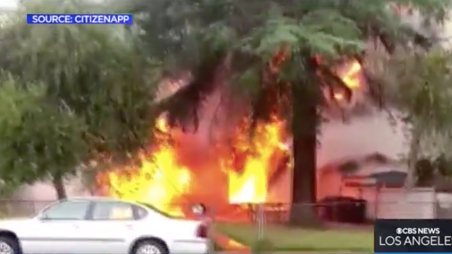 housefire.jpg 