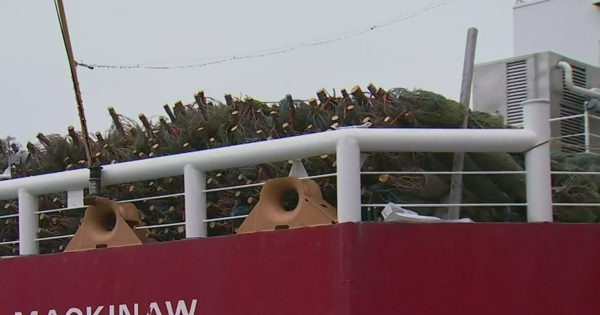Chicago's Christmas Ship is back at Navy Pier CBS Chicago