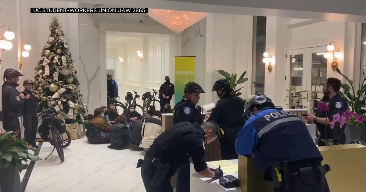 17 workers cited during UC strike in Sacramento