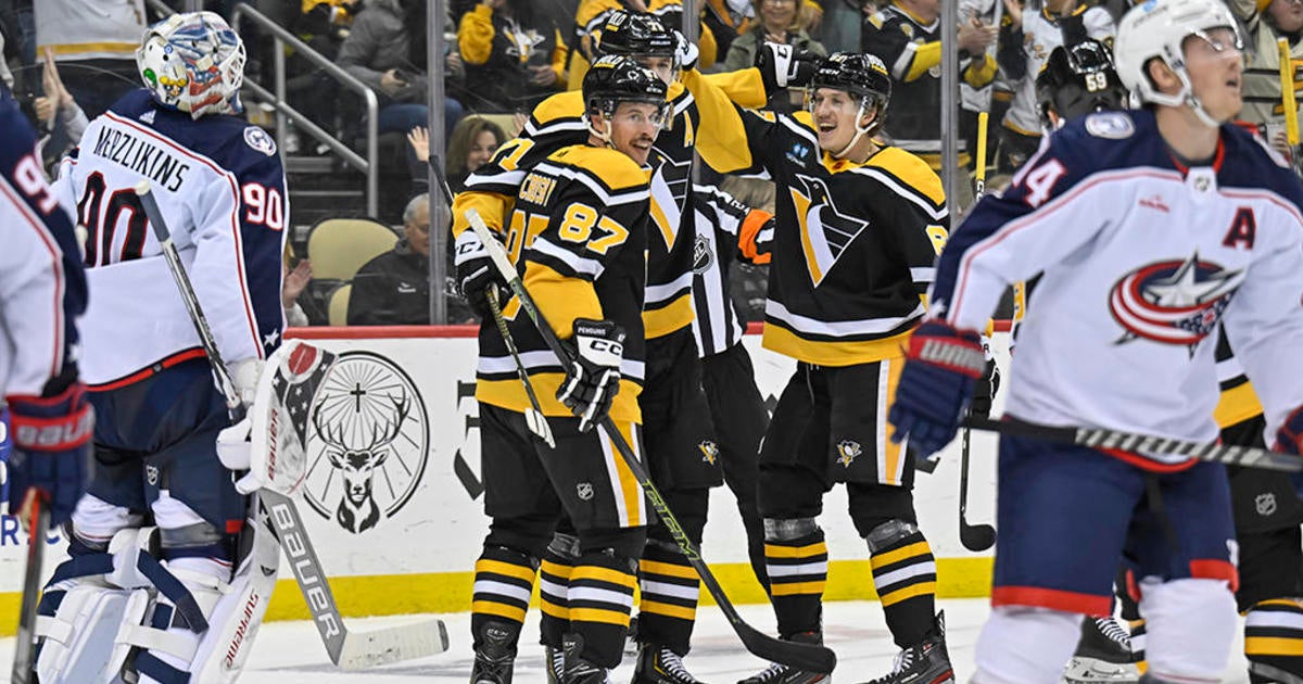 Crosby Scores Twice As Surging Penguins Roll By Columbus 4-1 - CBS ...