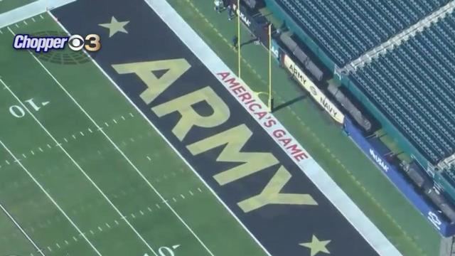 the-linc-gets-ready-for-2022-army-navy-game-in-philadelphia.jpg 