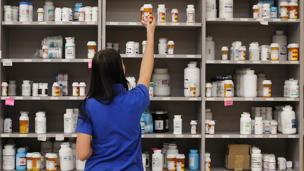 Pennsylvania lawmakers throw support behind community pharmacists