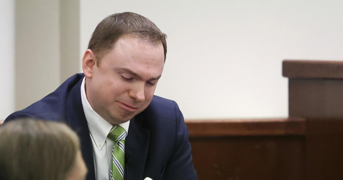 Former officer Aaron Dean testifies Atatiana Jefferson had gun "pointed directly at me" before he fatally shot her in her home