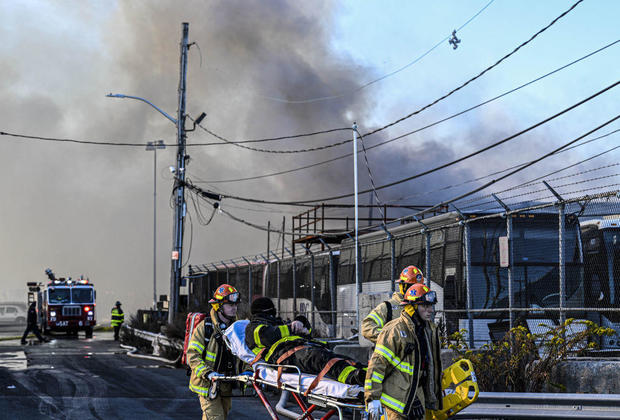 Massive fire breaks out at NYPD impound, evidence warehouse in Brooklyn 