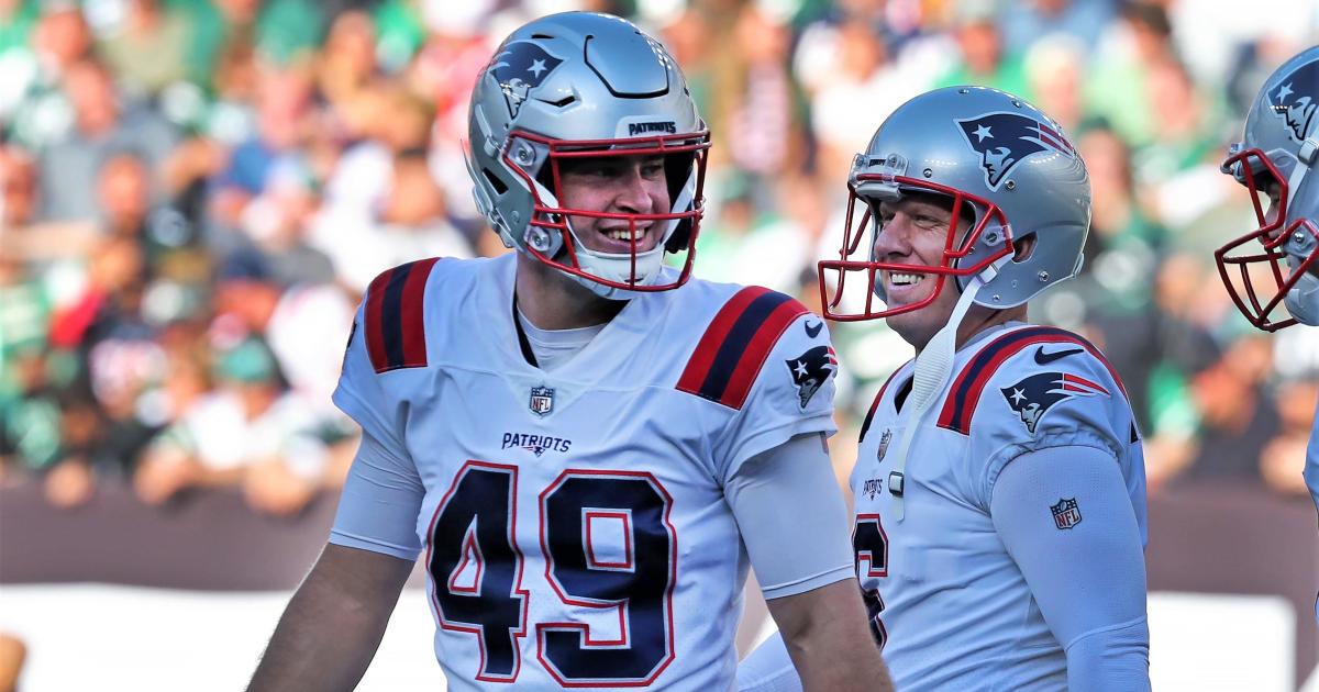 Why the Patriots re-signed long snapper Joe Cardona in free agency - Pats  Pulpit