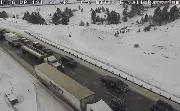 vail-pass-closure-121522.jpg 