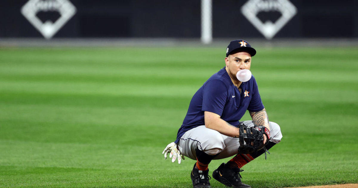 Is Christian Vazquez Too Expensive for the 2024 Twins Roster? - Twins -  Twins Daily