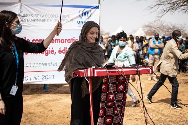 UN UNHCR United Nations featured by Angelina Jolie Tote Bag by