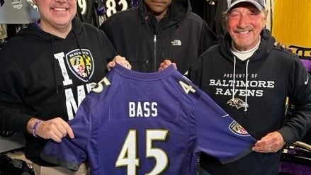 bassisback.jpg 