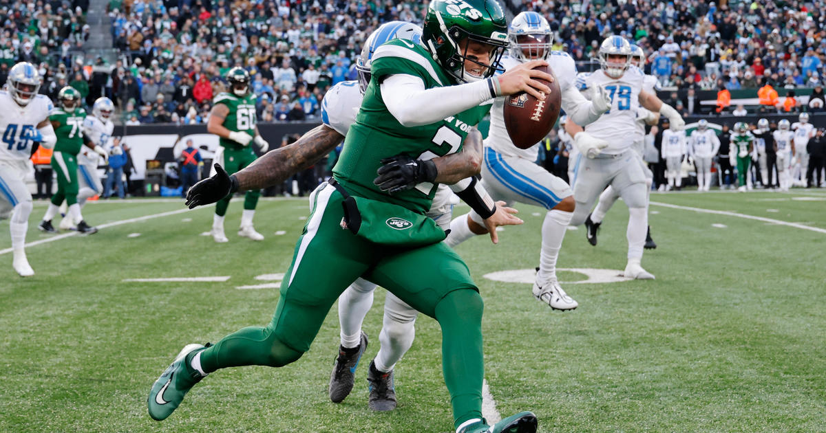 Lions make late run as Jets try to keep pace in playoff hunt