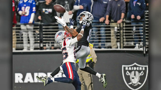 Chandler Jones snags lateral on wild final play as Las Vegas Raiders stun  Patriots 