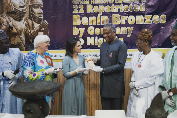 Return of Benin Bronzes 