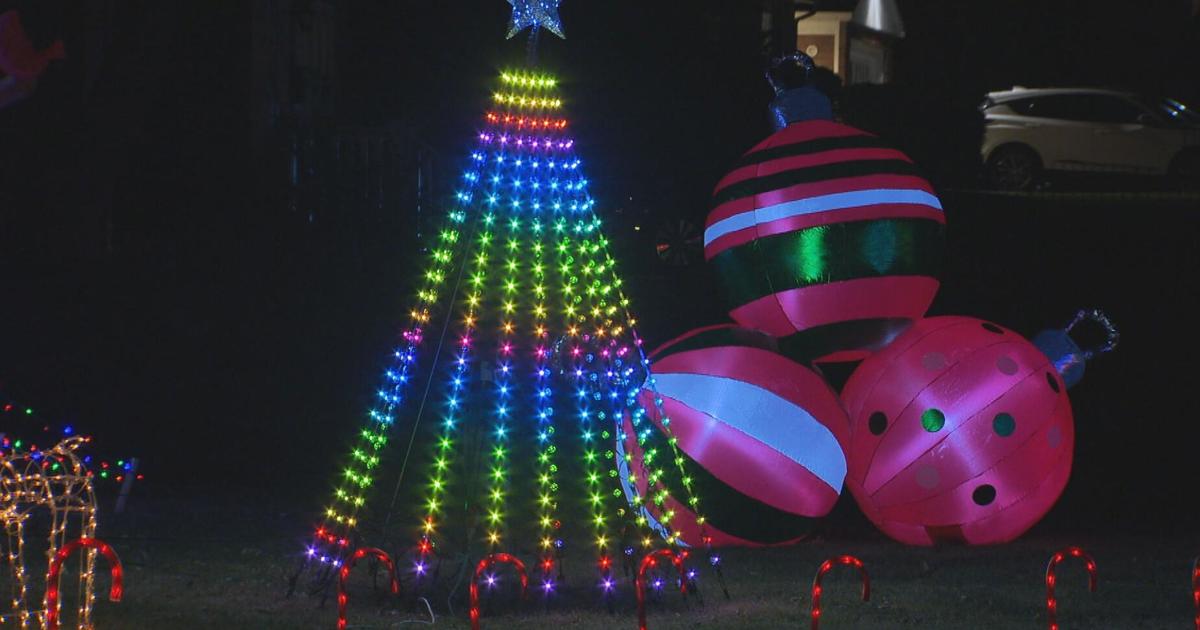 These smart holiday lights will enhance your Christmas home decorating -  CBS News