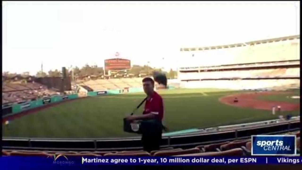 Baseball's back — so is Peanut Man at Dodger Stadium