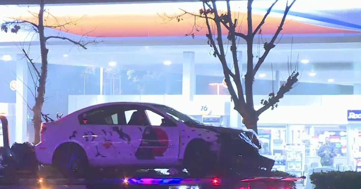 Deputy involved in crash that left 1 person critically injured