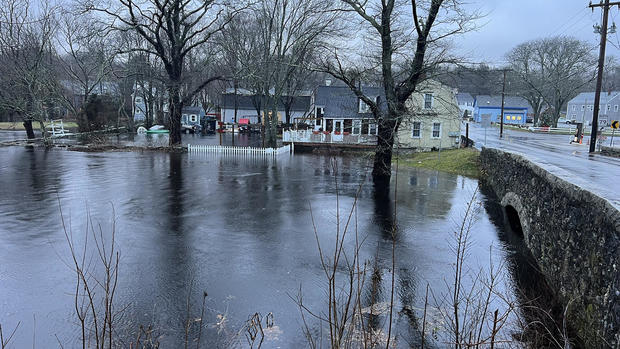 freetown-flooding-pic.jpg 