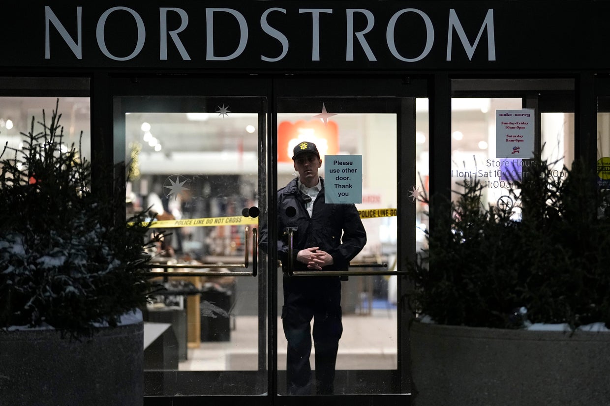5 arrested in fatal shooting of 19-year-old man in Mall of America ...