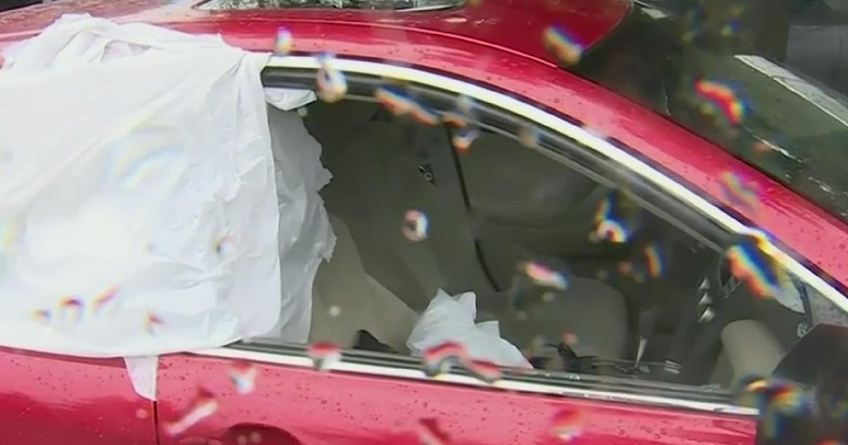 Dozens of cars damaged and rifled through at Sacramento apartment complex