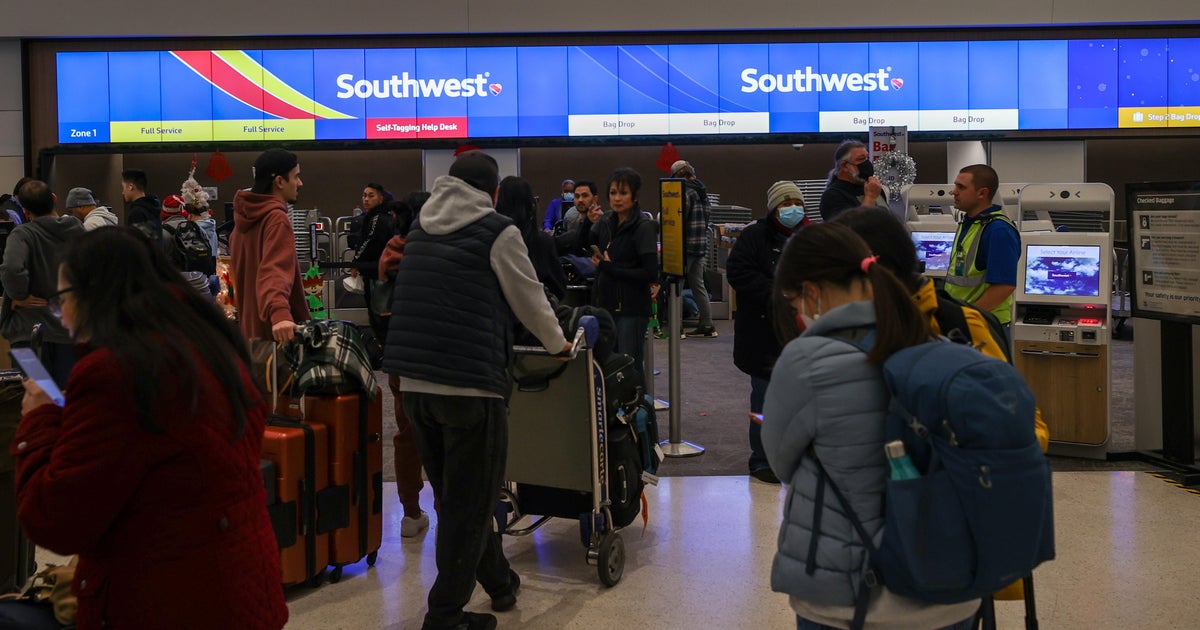Viajantes ‘mais do que frustrados’ com cancelamento da Southwest Airlines: ‘Foi um inferno’ Viajantes ‘mais do que frustrados’ com cancelamento da Southwest Airlines: ‘Foi um inferno’