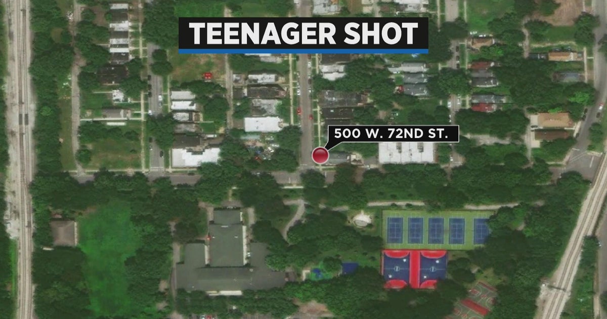 Boy, 15, critically wounded by gunfire in Englewood - CBS Chicago
