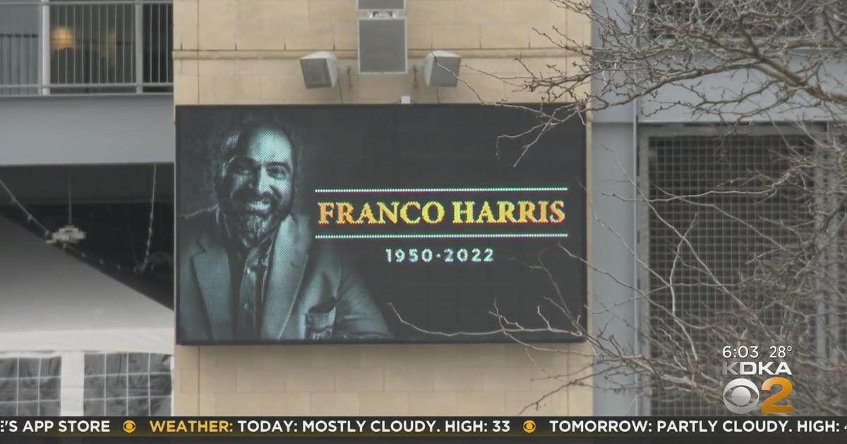 Steelers, Franco Harris Family Unveil Retired Jersey Display