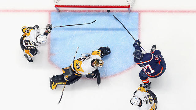 Pittsburgh Penguins v New York Islanders 