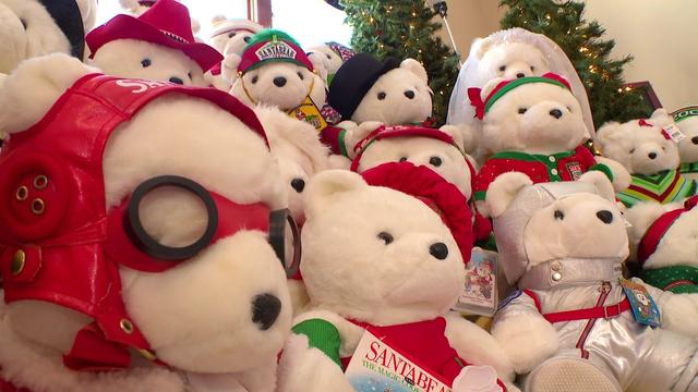 10p-pkg-gq-santa-bears-wcco2kys-00-01-4302.jpg 