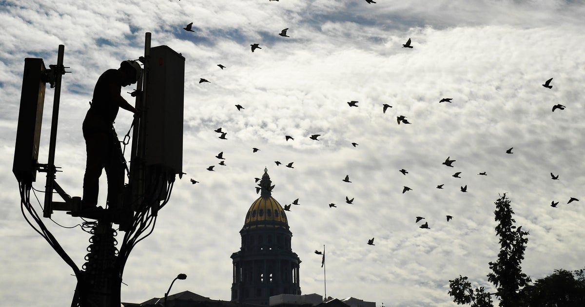 Poor Fort Collins cell signal labeled "dangerous" costing taxpayers $500,000+ - Vimarsana News