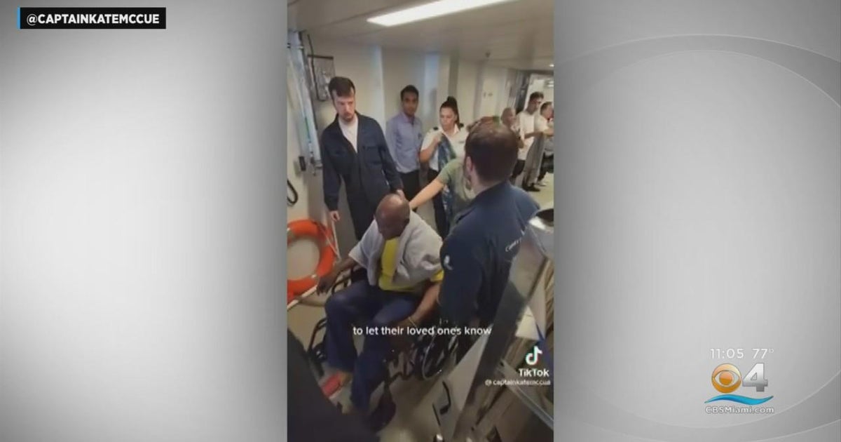 New video shows dramatic migrant rescue at sea by Carnival Cruise crew ...