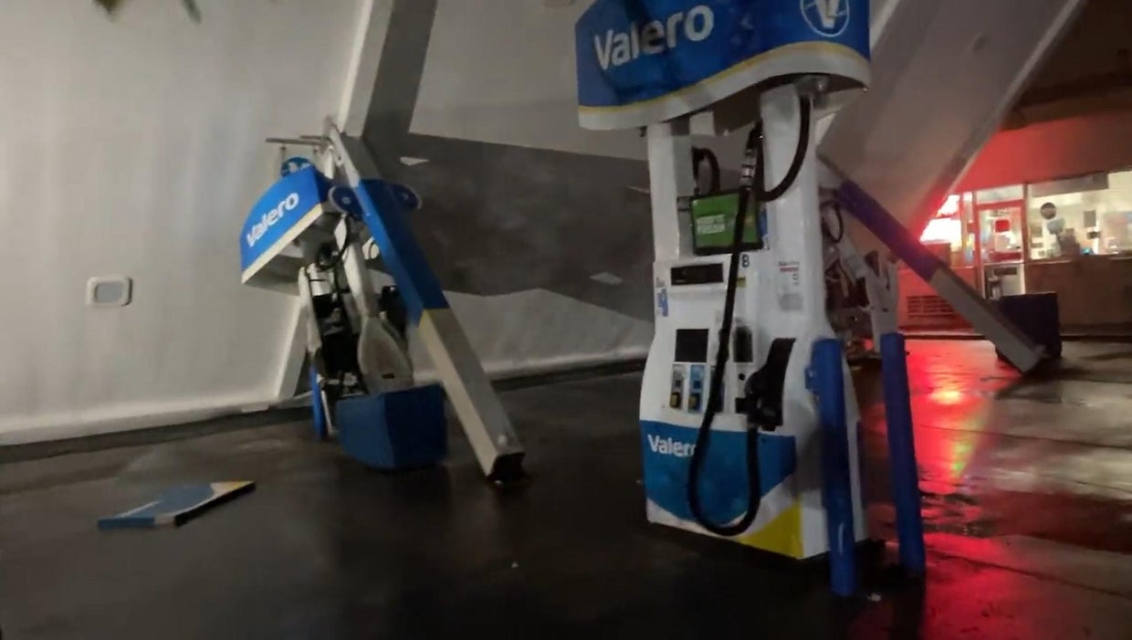 south-sf-gas-station-collapse-010423.jpg 