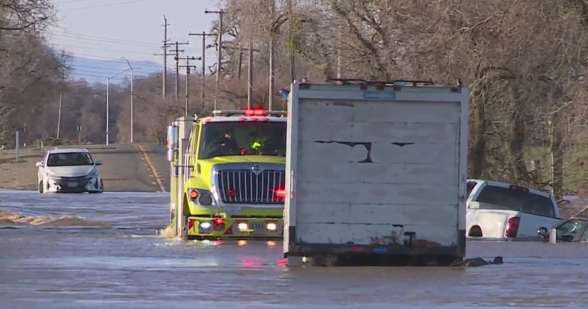 Coroner identifies body found in submerged car in Sacramento County