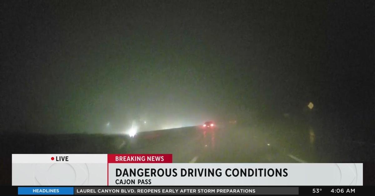 Slick roads, fog on 15 Fwy heading into Cajon Pass - CBS Los Angeles