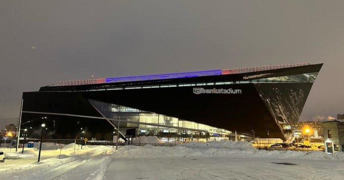 Minnesota Vikings US Bank Stadium Santa Hat