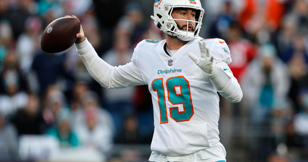 Dolphins’ Skylar Thompson ready to lead as Tua Tagovailoa recovers from concussion Dolphins’ Skylar Thompson ready to lead as Tua Tagovailoa recovers from concussion