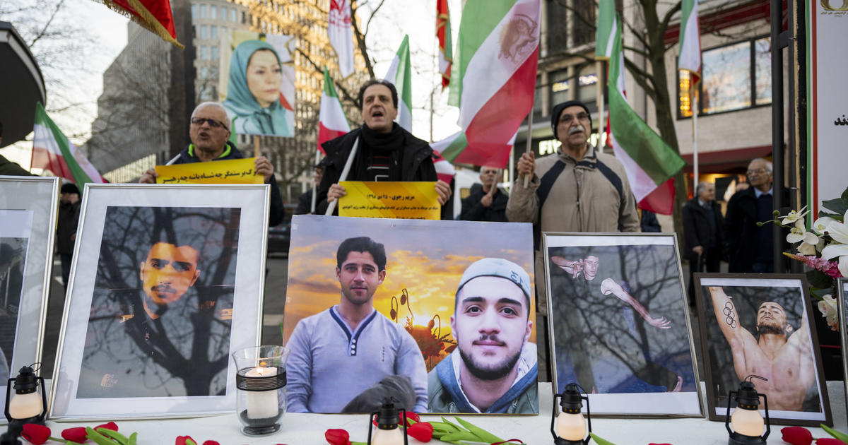 Iran executes 2 more men as regime seeks to quell nationwide protests