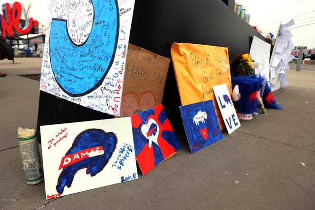 New England Patriots v Buffalo Bills 