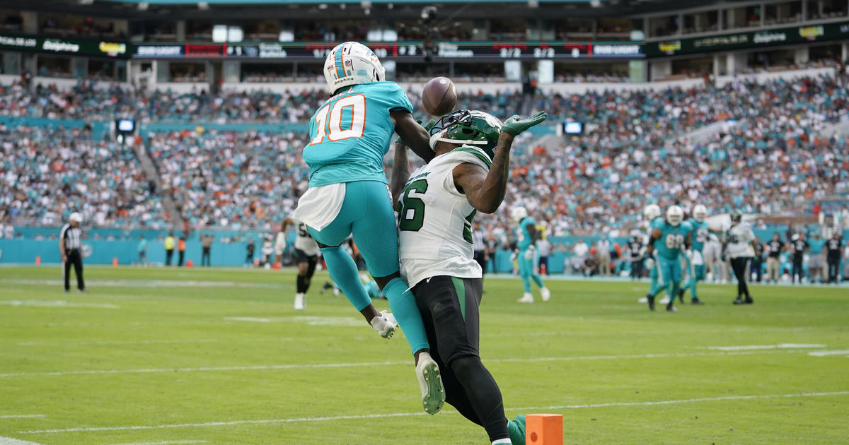 Dolphins clinch playoff berth immediately after beating Jets 11-6