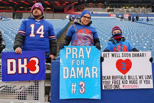 New England Patriots v Buffalo Bills 