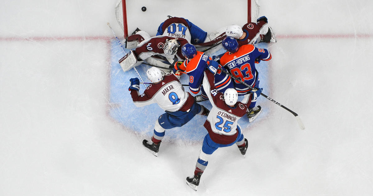 COLORADO AVALANCHE: MacKinnon scores in OT, Avalanche beat Oilers 3-2