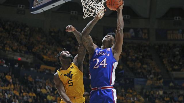 kansas-wvu-basketball-ap-1-7-2023.jpg 